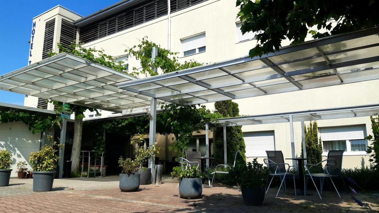 Hotel Tabor Maribor Exterior foto