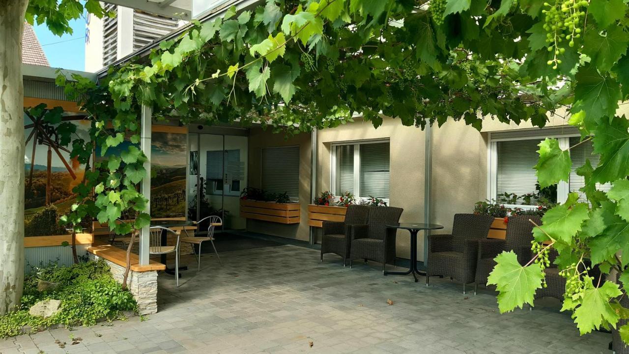 Hotel Tabor Maribor Exterior foto
