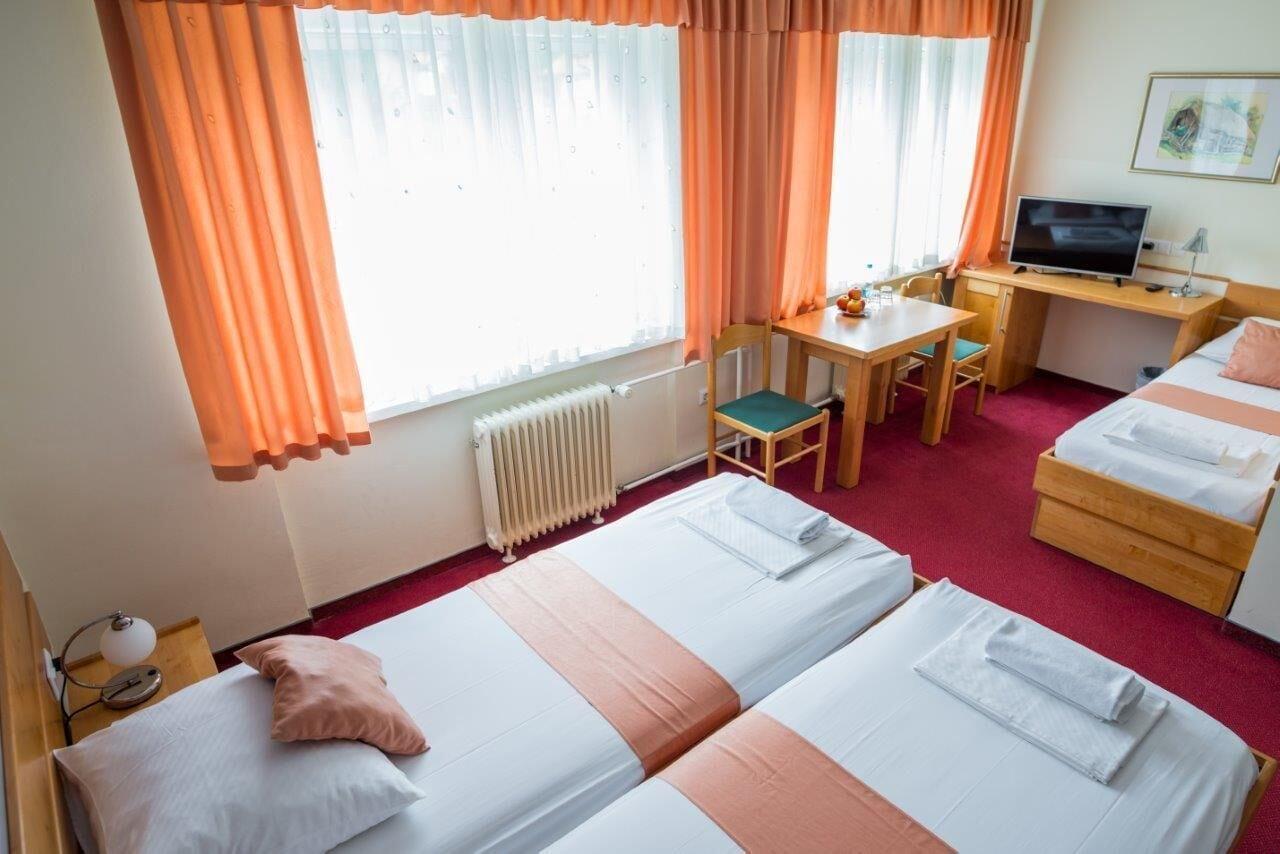 Hotel Tabor Maribor Exterior foto