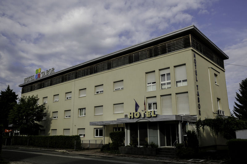 Hotel Tabor Maribor Exterior foto