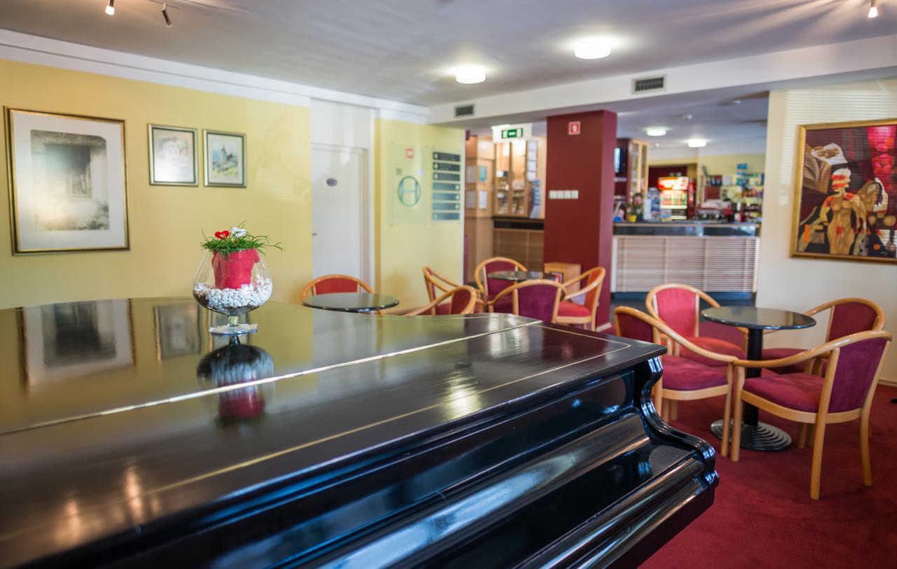 Hotel Tabor Maribor Exterior foto